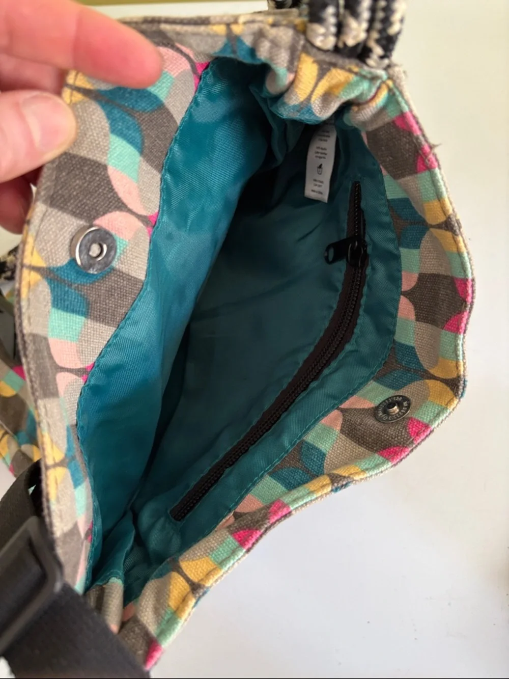 Kavu Multicolor Geo Zipper Expandable Crossbody Bag - Gray, Pink, Teal & Yellow